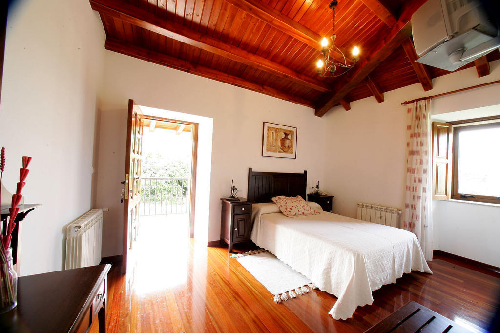 Ostello Casa da Botica Os Casares Esterno foto