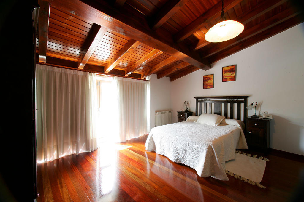 Ostello Casa da Botica Os Casares Esterno foto