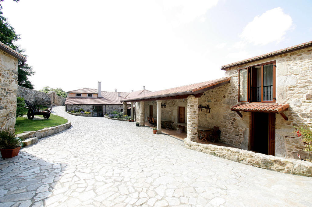 Ostello Casa da Botica Os Casares Esterno foto